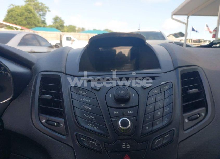 Photo 12 of 2014 Ford Fiesta SE (VIN 3FADP4BJ6EM186051)