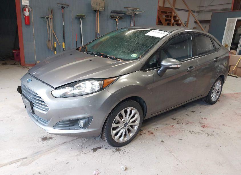 Photo 2 of 2014 Ford Fiesta SE (VIN 3FADP4BJ6EM189578)