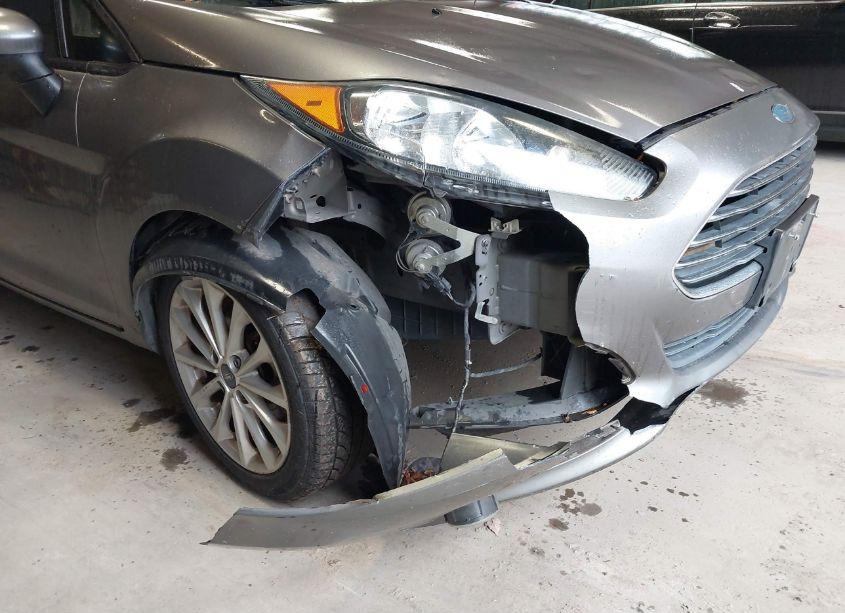 Photo 6 of 2014 Ford Fiesta SE (VIN 3FADP4BJ6EM189578)