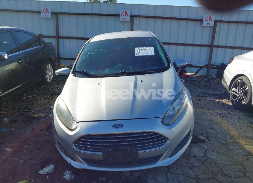 Photo 13 of 2015 Ford Fiesta SE (VIN 3FADP4BJ6FM117460)