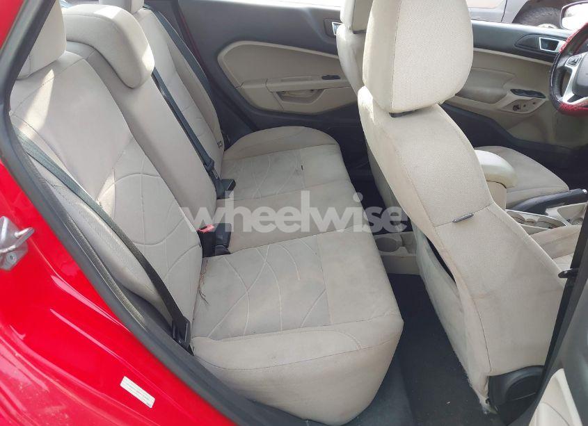 Photo 8 of 2015 Ford Fiesta SE (VIN 3FADP4BJ6FM132489)