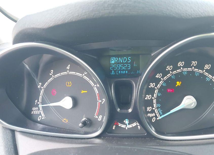 Photo 15 of 2015 Ford Fiesta SE (VIN 3FADP4BJ6FM196709)