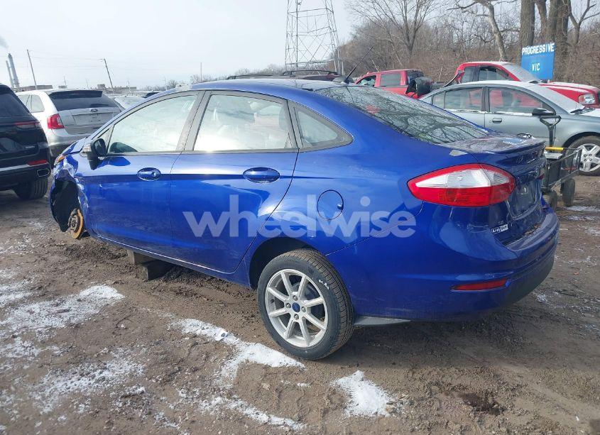 Photo 3 of 2015 Ford Fiesta SE (VIN 3FADP4BJ6FM208826)