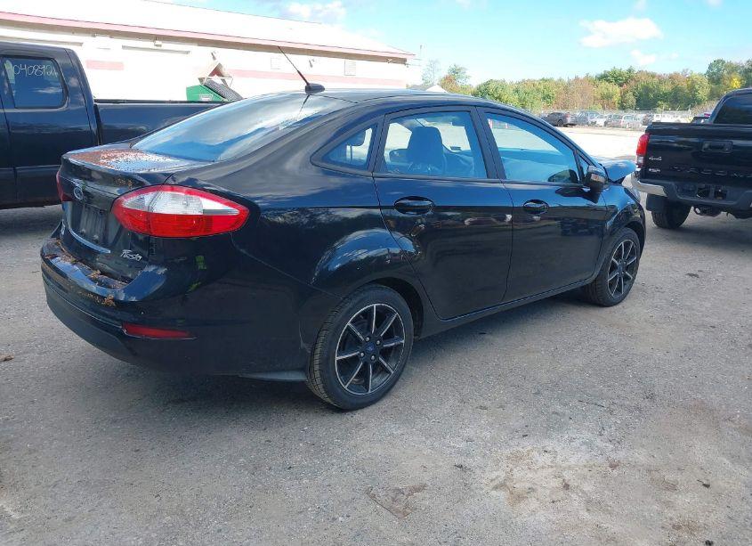 Photo 4 of 2017 Ford Fiesta SE (VIN 3FADP4BJ6HM165494)