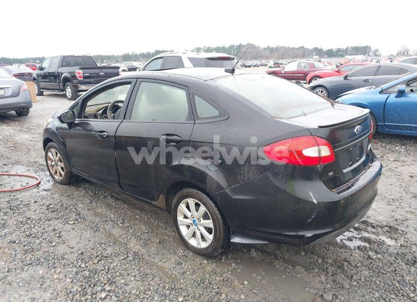 Photo 3 of 2011 Ford Fiesta SE (VIN 3FADP4BJ7BM216153)