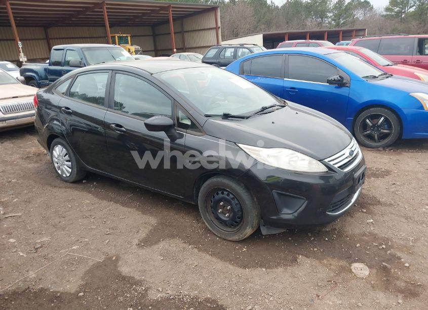 2011 Ford Fiesta SE (VIN 3FADP4BJ7BM231798) main photo