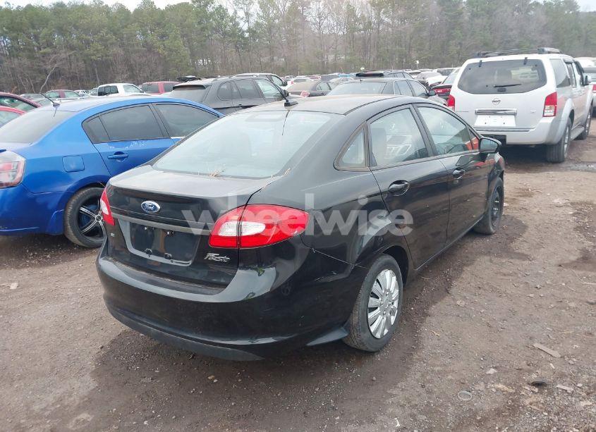 Photo 4 of 2011 Ford Fiesta SE (VIN 3FADP4BJ7BM231798)