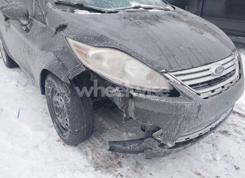 Photo 6 of 2013 Ford Fiesta SE (VIN 3FADP4BJ7DM191225)