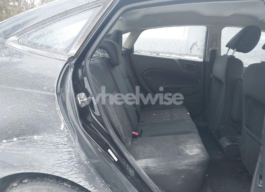 Photo 8 of 2013 Ford Fiesta SE (VIN 3FADP4BJ7DM191225)