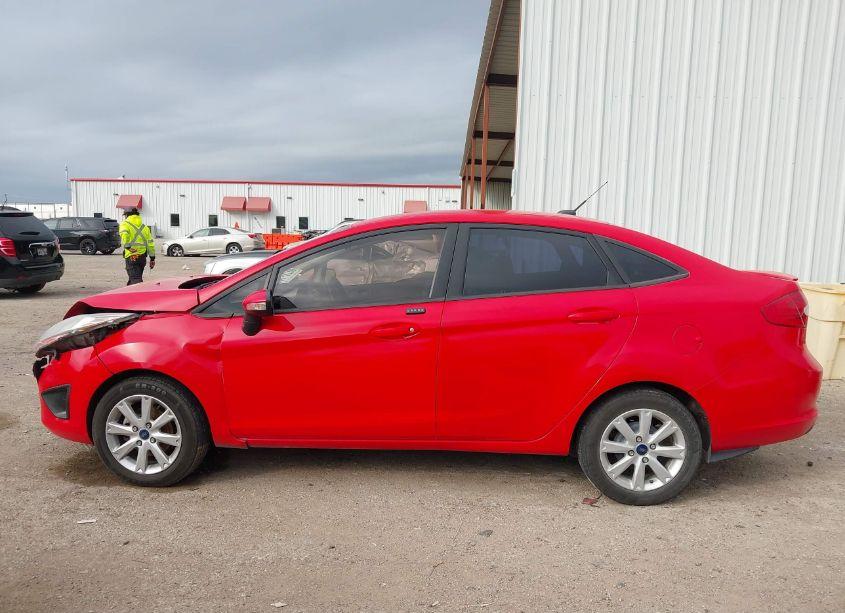 Photo 13 of 2013 Ford Fiesta SE (VIN 3FADP4BJ7DM214437)