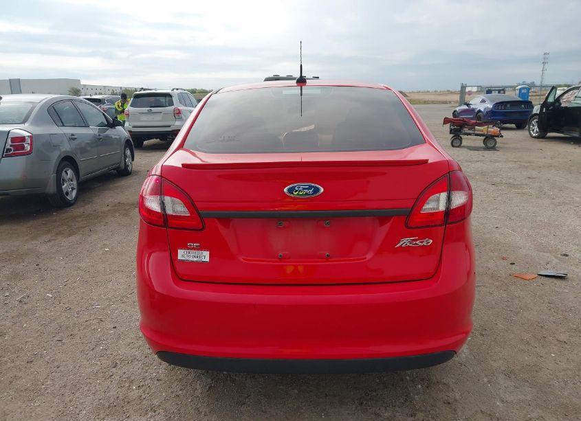 Photo 15 of 2013 Ford Fiesta SE (VIN 3FADP4BJ7DM214437)