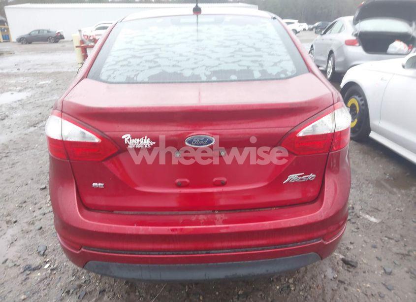 Photo 16 of 2014 Ford Fiesta SE (VIN 3FADP4BJ7EM116915)