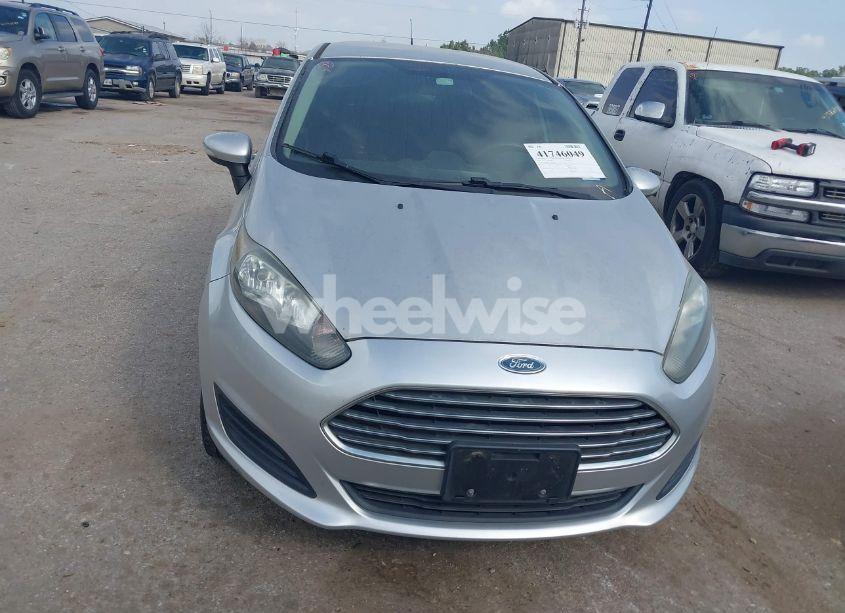 Photo 6 of 2014 Ford Fiesta SE (VIN 3FADP4BJ7EM203066)