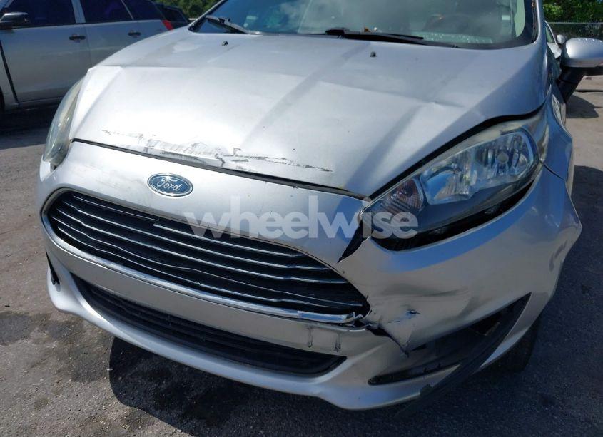 Photo 6 of 2014 Ford Fiesta SE (VIN 3FADP4BJ7EM219848)