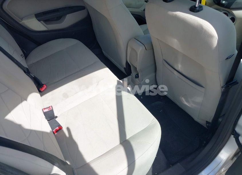 Photo 8 of 2014 Ford Fiesta SE (VIN 3FADP4BJ7EM219848)