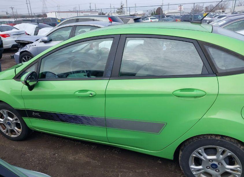 Photo 14 of 2015 Ford Fiesta SE (VIN 3FADP4BJ7FM141315)