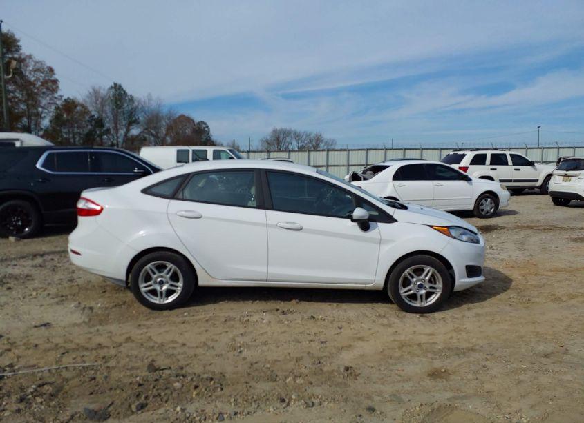 Photo 13 of 2017 Ford Fiesta SE (VIN 3FADP4BJ7HM163656)