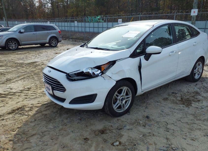 Photo 6 of 2017 Ford Fiesta SE (VIN 3FADP4BJ7HM163656)