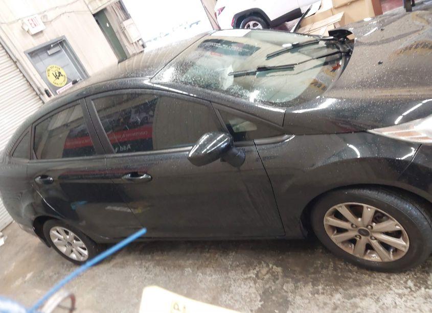 Photo 13 of 2011 Ford Fiesta SE (VIN 3FADP4BJ8BM124484)