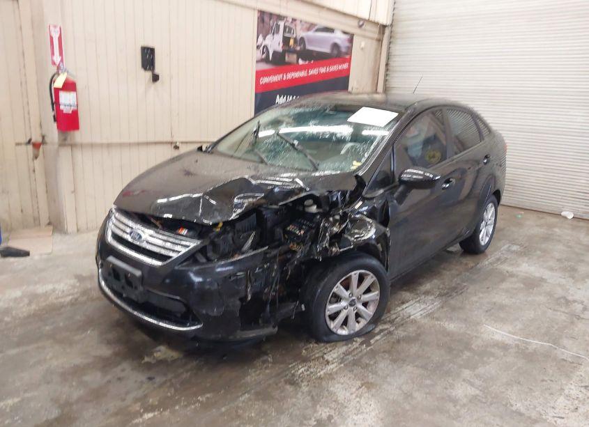 Photo 2 of 2011 Ford Fiesta SE (VIN 3FADP4BJ8BM124484)