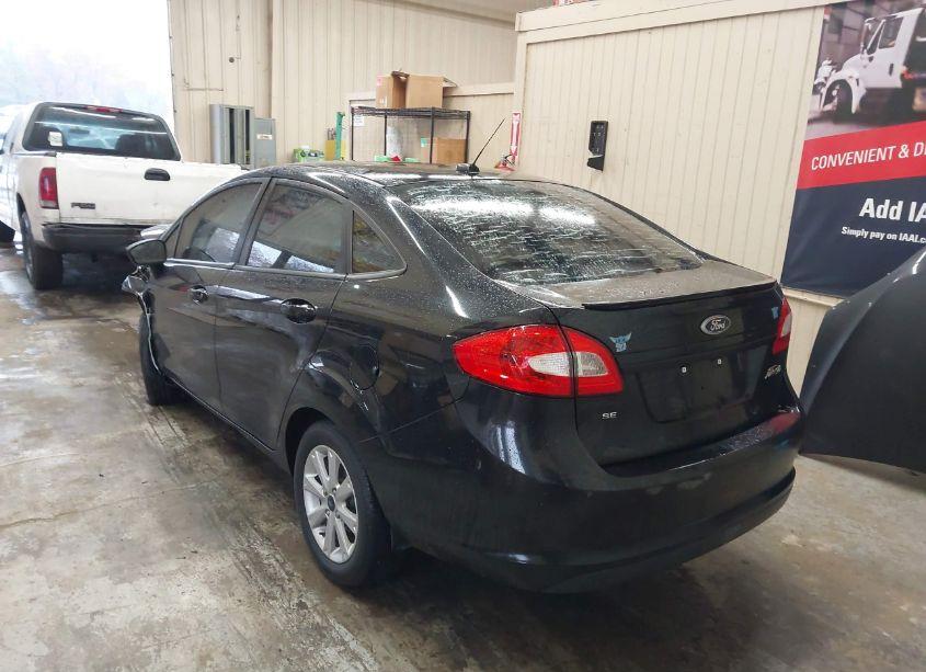 Photo 3 of 2011 Ford Fiesta SE (VIN 3FADP4BJ8BM124484)