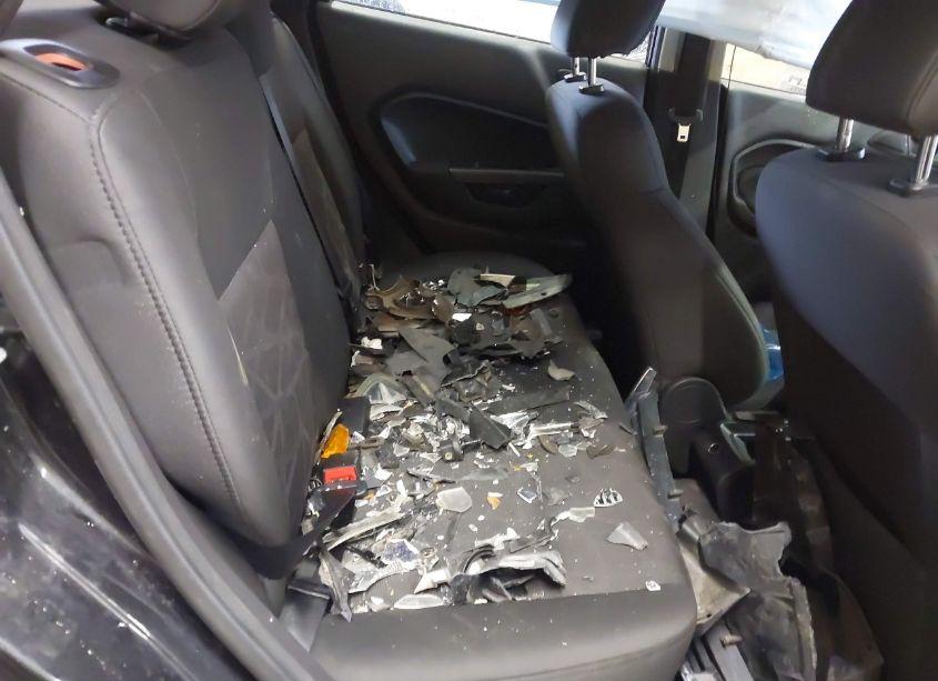 Photo 8 of 2011 Ford Fiesta SE (VIN 3FADP4BJ8BM124484)