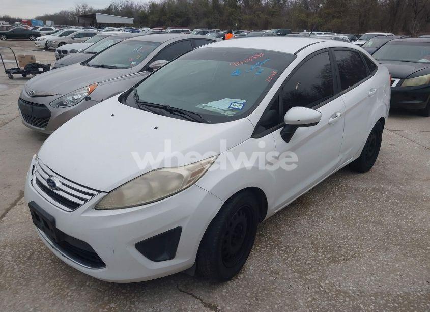 Photo 2 of 2011 Ford Fiesta SE (VIN 3FADP4BJ8BM226206)