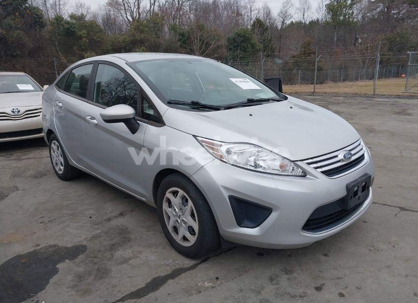 2012 Ford Fiesta SE (VIN 3FADP4BJ8CM137219) main photo