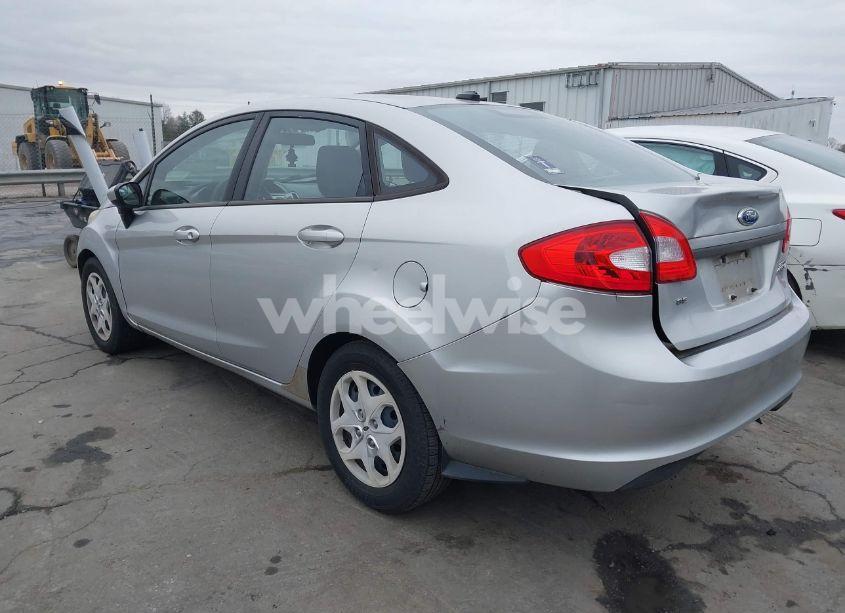 Photo 3 of 2012 Ford Fiesta SE (VIN 3FADP4BJ8CM137219)