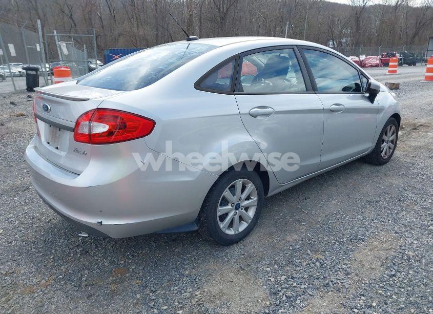 Photo 4 of 2012 Ford Fiesta SE (VIN 3FADP4BJ8CM156806)
