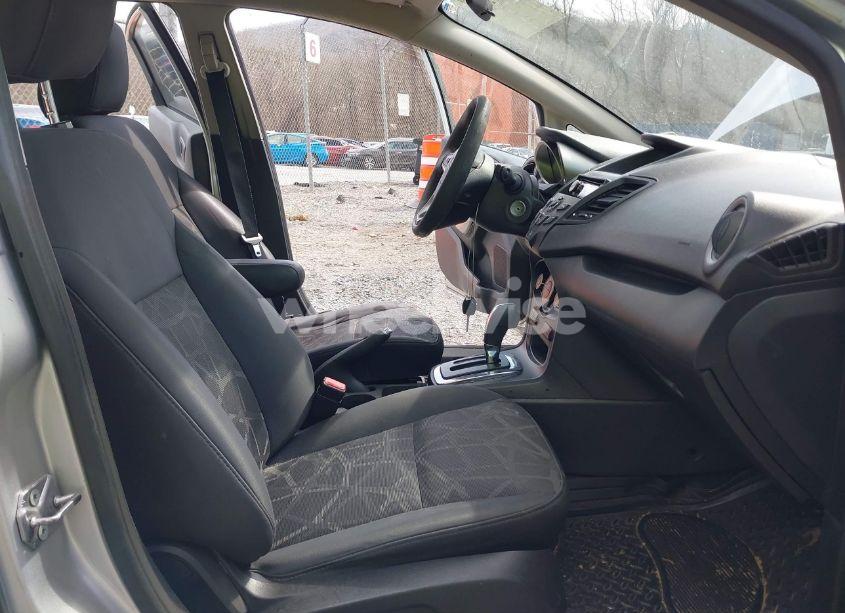 Photo 5 of 2012 Ford Fiesta SE (VIN 3FADP4BJ8CM156806)