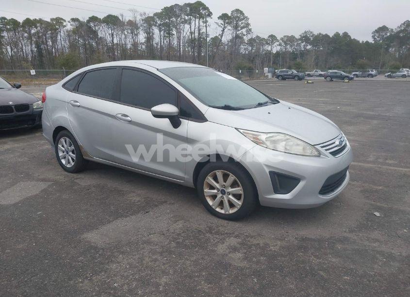 2012 Ford Fiesta SE (VIN 3FADP4BJ8CM160807) main photo