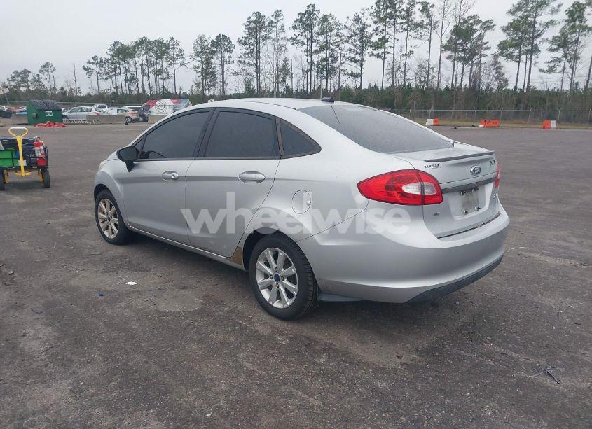 Photo 3 of 2012 Ford Fiesta SE (VIN 3FADP4BJ8CM160807)