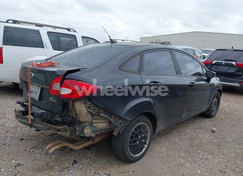 Photo 4 of 2012 Ford Fiesta SE (VIN 3FADP4BJ8CM173590)