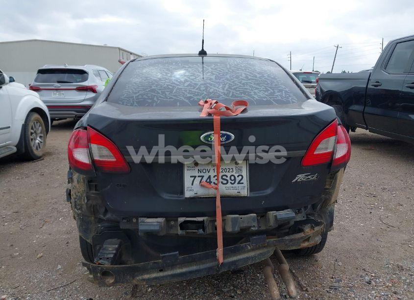 Photo 6 of 2012 Ford Fiesta SE (VIN 3FADP4BJ8CM173590)