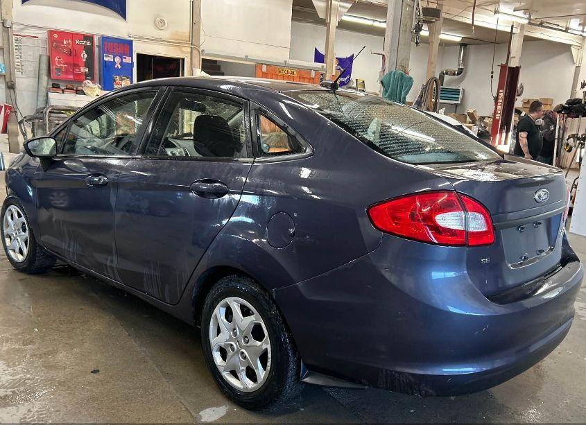 Photo 3 of 2012 Ford Fiesta SE (VIN 3FADP4BJ8CM181401)