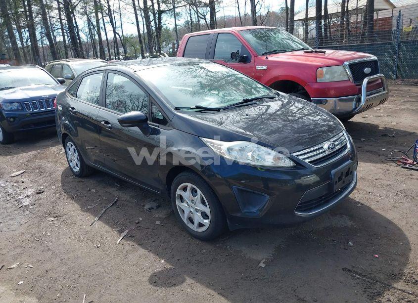2012 Ford Fiesta SE (VIN 3FADP4BJ8CM194357) main photo
