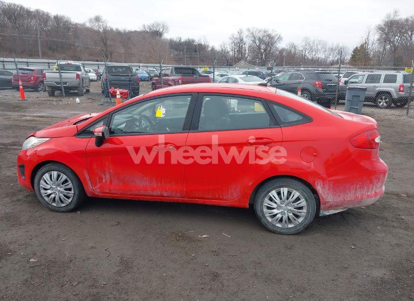 Photo 15 of 2013 Ford Fiesta SE (VIN 3FADP4BJ8DM225639)