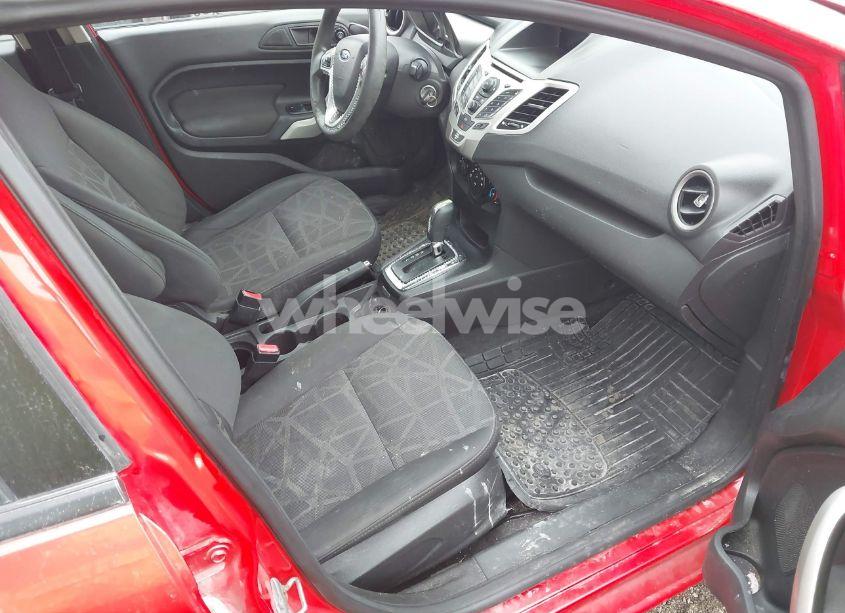 Photo 5 of 2013 Ford Fiesta SE (VIN 3FADP4BJ8DM225639)