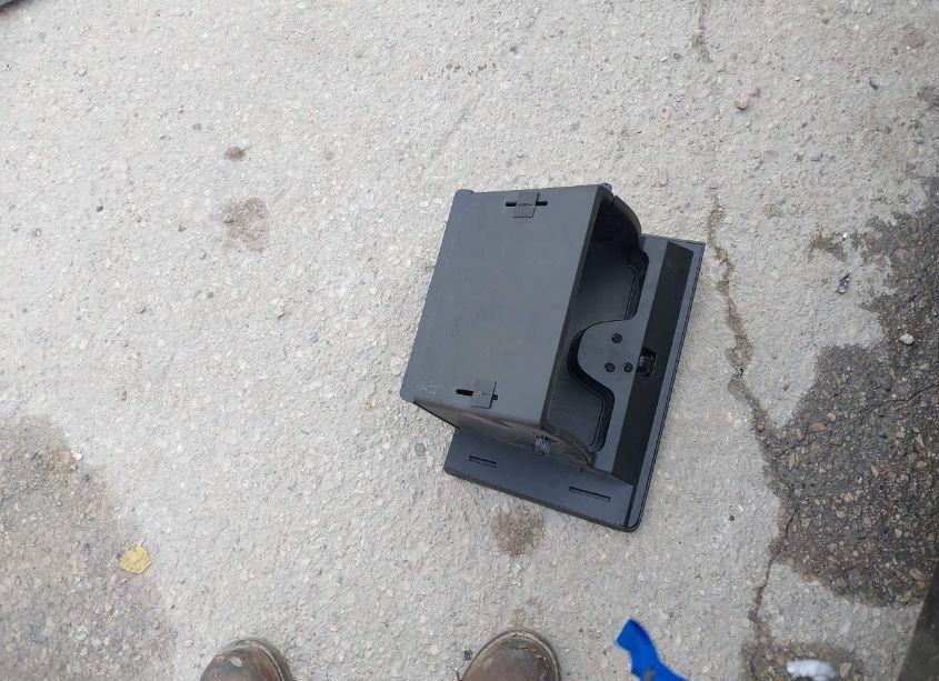 Photo 12 of 2015 Ford Fiesta SE (VIN 3FADP4BJ8FM120845)