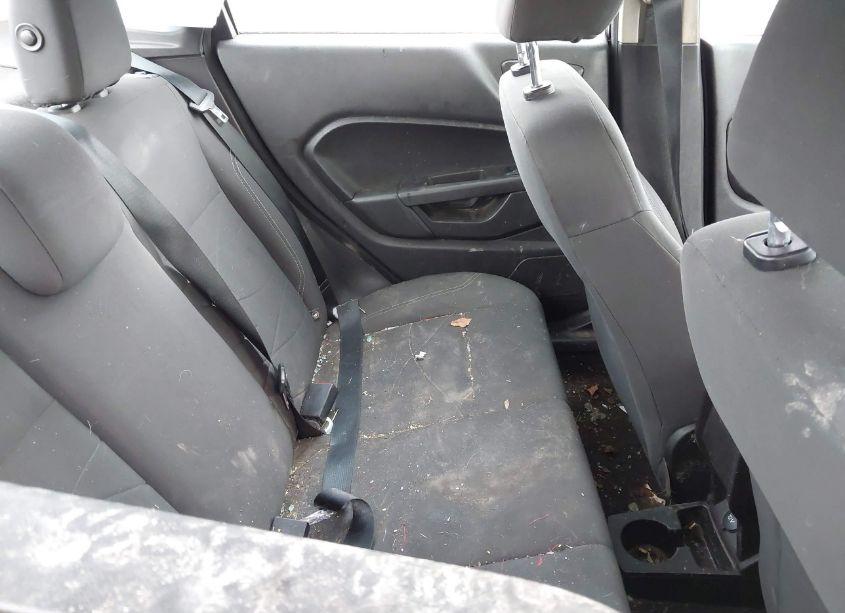 Photo 8 of 2015 Ford Fiesta SE (VIN 3FADP4BJ8FM120845)