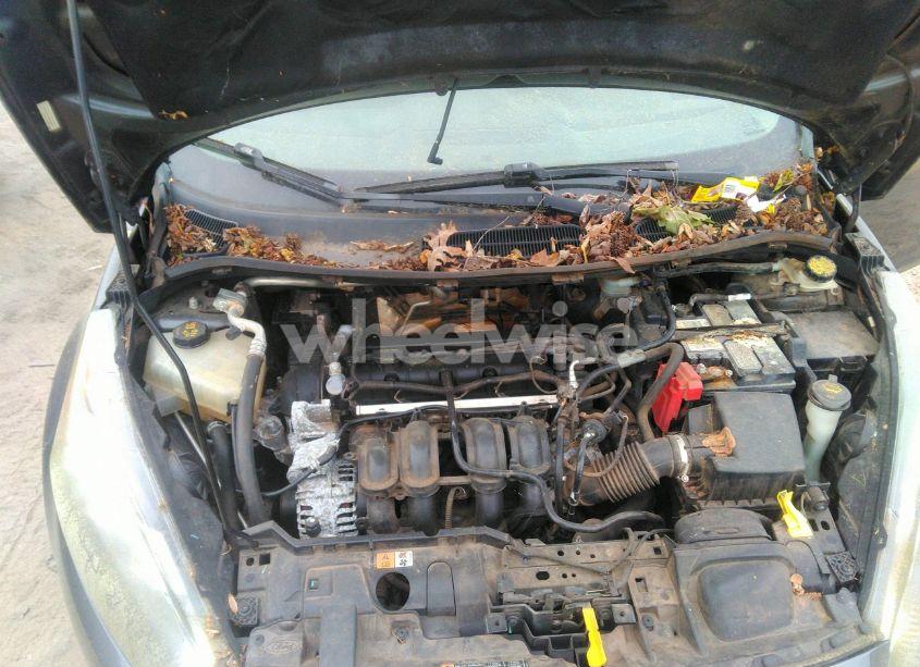 Photo 10 of 2015 Ford Fiesta SE (VIN 3FADP4BJ8FM178485)