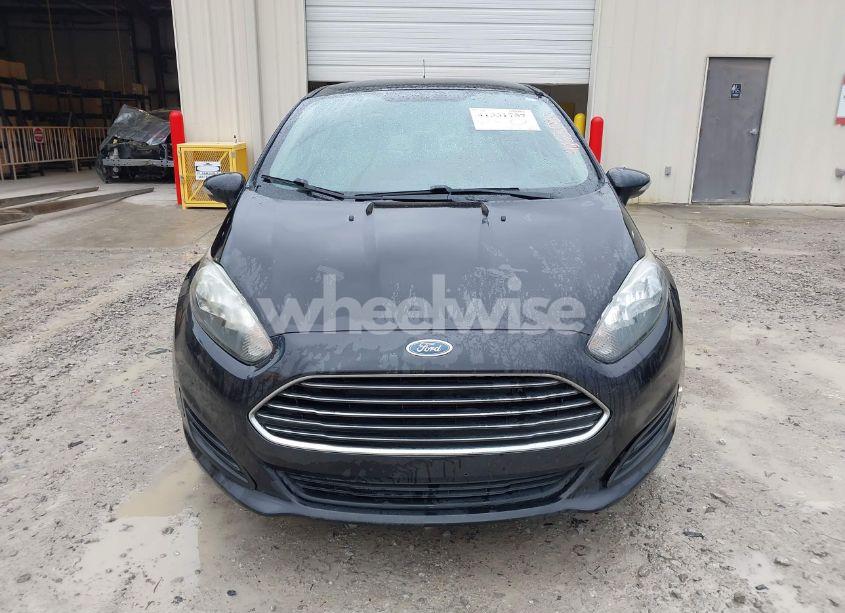 Photo 6 of 2015 Ford Fiesta SE (VIN 3FADP4BJ8FM220394)