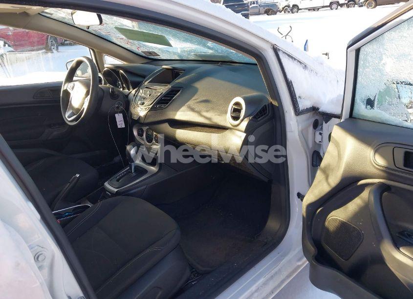 Photo 5 of 2018 Ford Fiesta SE (VIN 3FADP4BJ8JM131515)