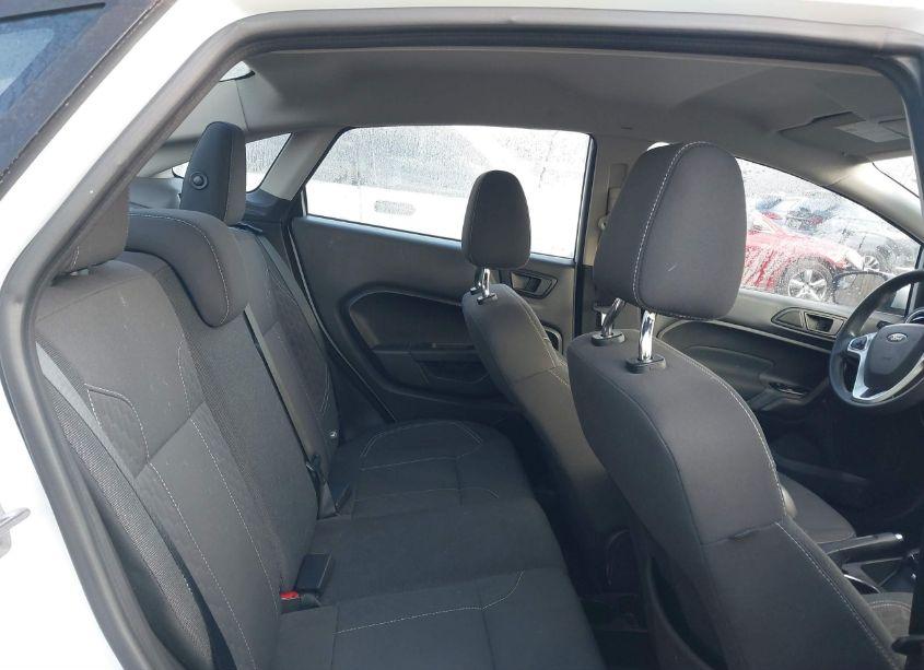 Photo 8 of 2019 Ford Fiesta SE (VIN 3FADP4BJ8KM148462)