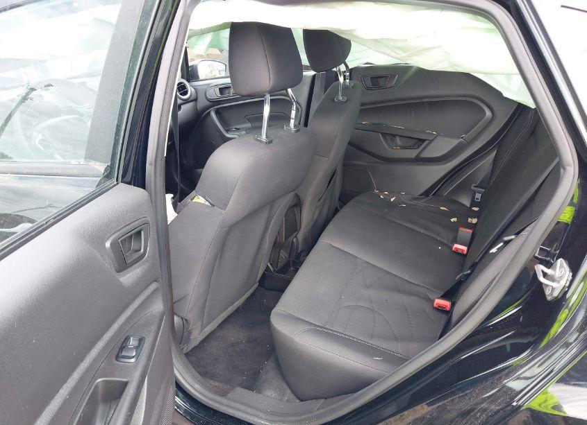 Photo 8 of 2019 Ford Fiesta SE (VIN 3FADP4BJ8KM165729)