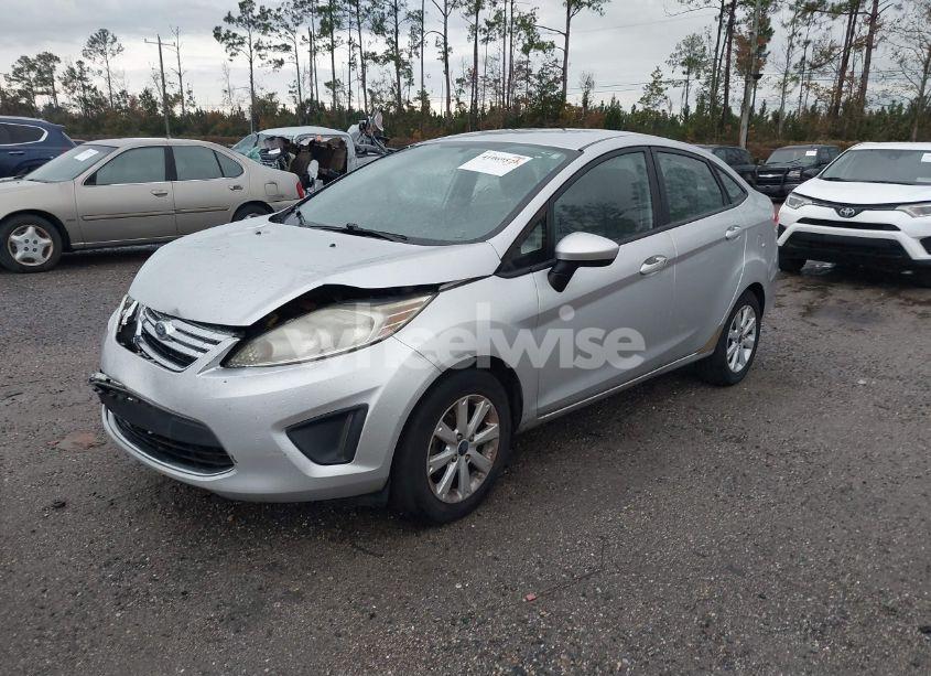 Photo 2 of 2011 Ford Fiesta SE (VIN 3FADP4BJ9BM150883)