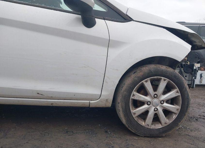 Photo 12 of 2012 Ford Fiesta SE (VIN 3FADP4BJ9CM110739)