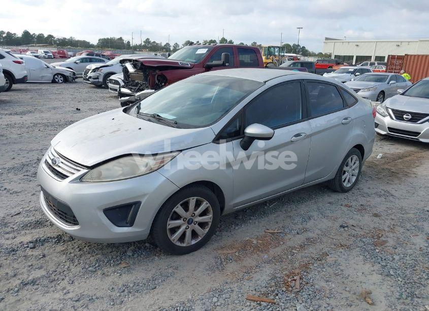 Photo 2 of 2012 Ford Fiesta SE (VIN 3FADP4BJ9CM180371)