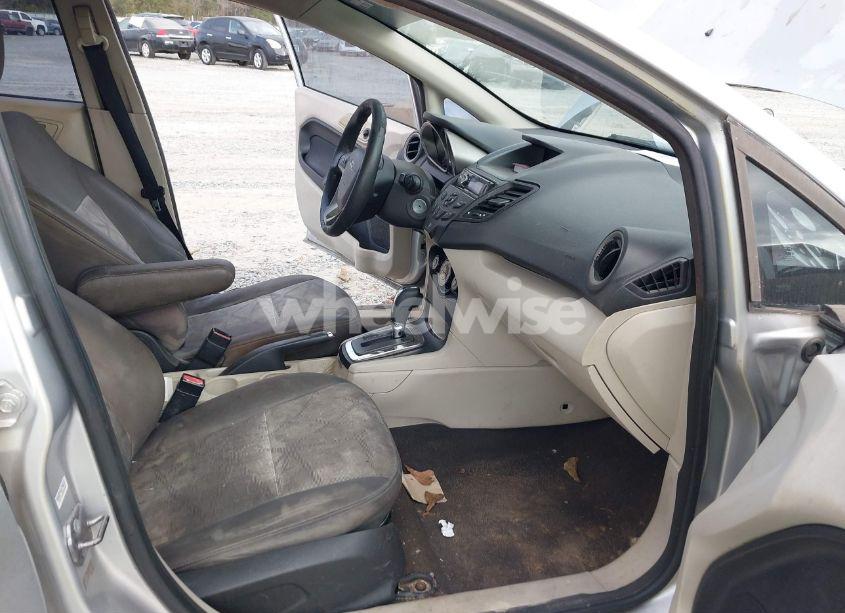 Photo 5 of 2012 Ford Fiesta SE (VIN 3FADP4BJ9CM180371)